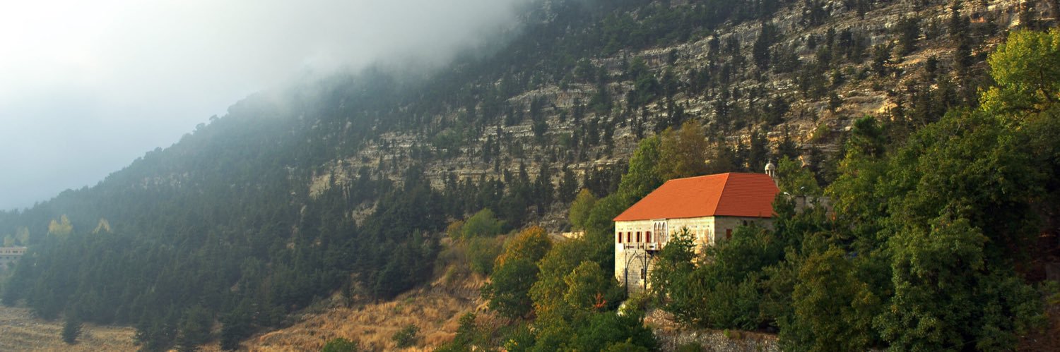 وزارة السياحة Ministry of Tourism's banner