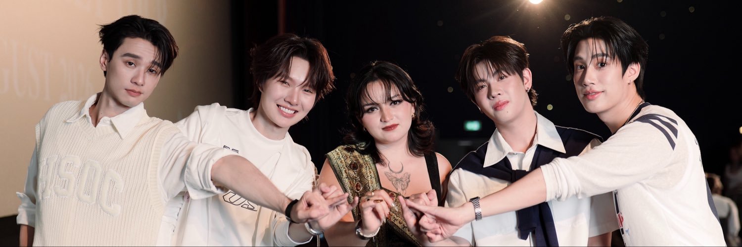 🎐𝐦𝐢𝐤𝐤𝐚's banner