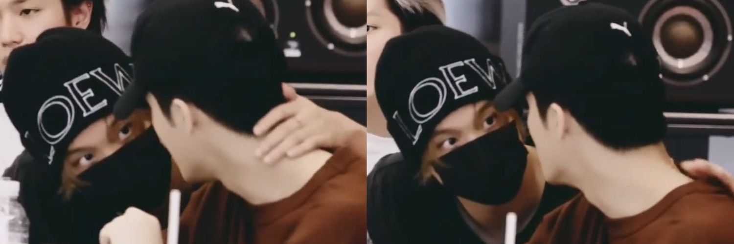 Mel•✿🦋's banner