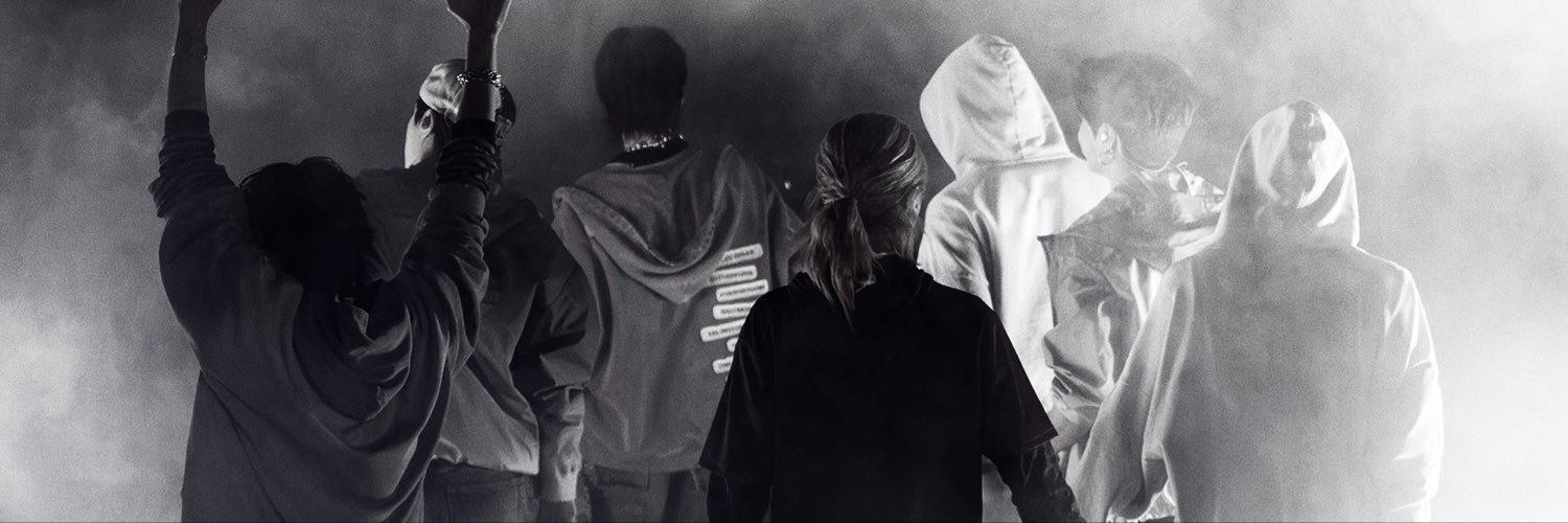 결's banner