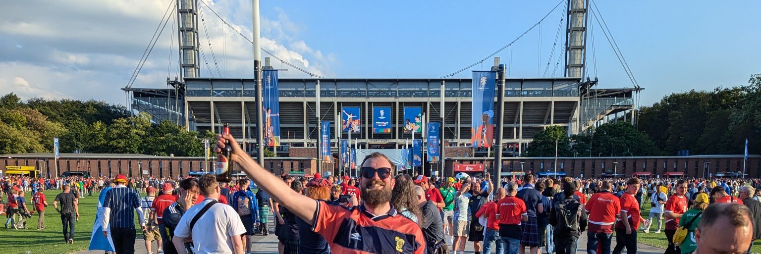 thisGRAEME 🌈's banner