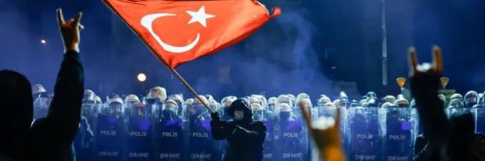 ferhat the Türkist's banner
