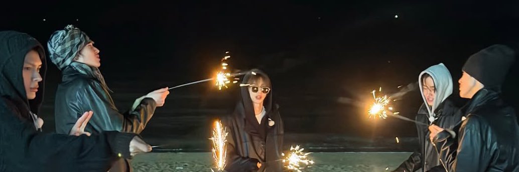 ♫ 하늘 𐂂's banner