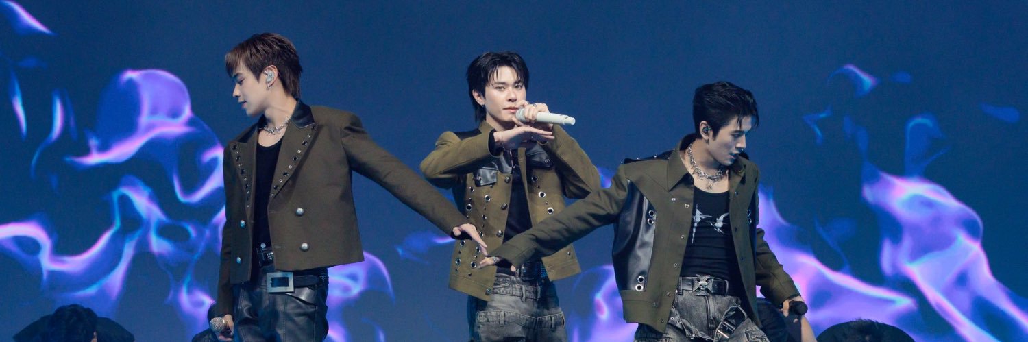 plavarn🐳 (𝕤𝕝𝕠𝕨)'s banner