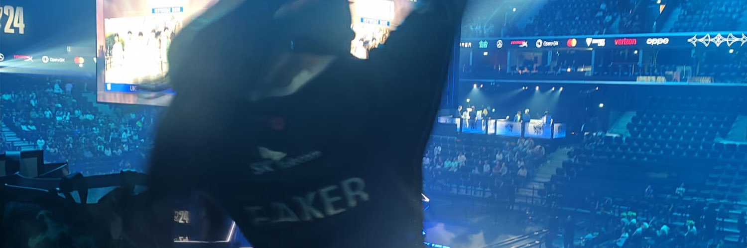 María's banner