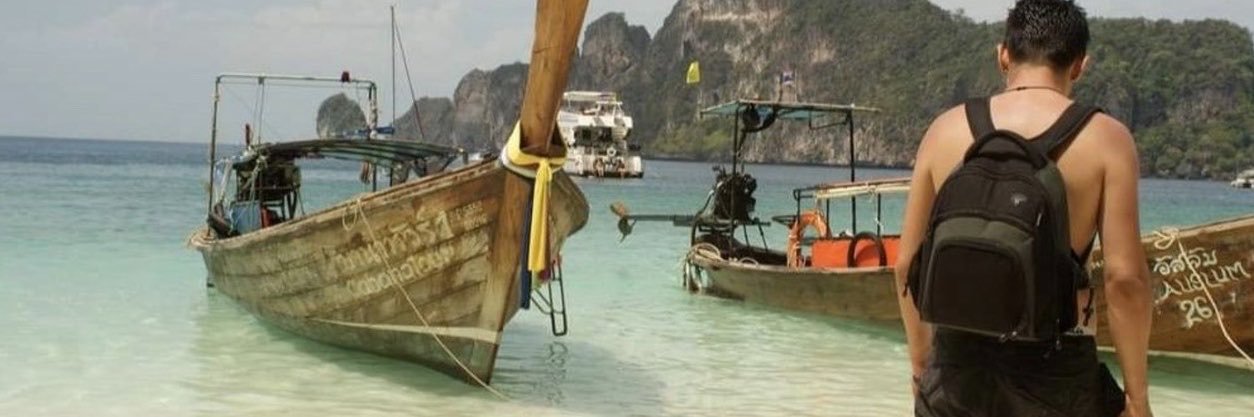 ʙᴇʟʟɪ's Thailand's banner