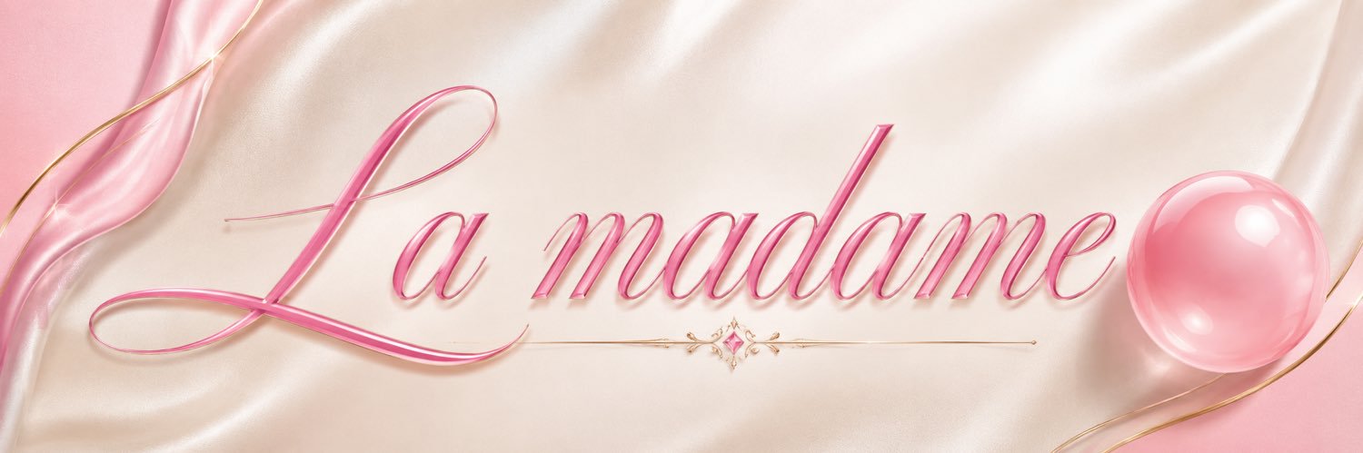 La Madame's banner
