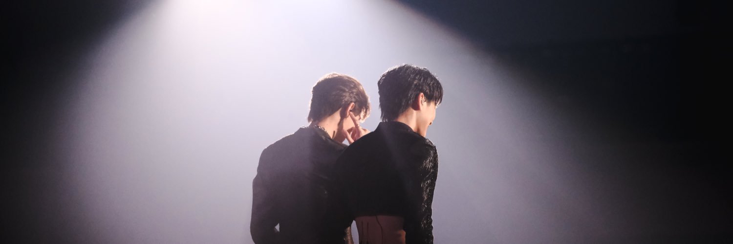 โมเลกุลมีขั้ว ◡̈'s banner