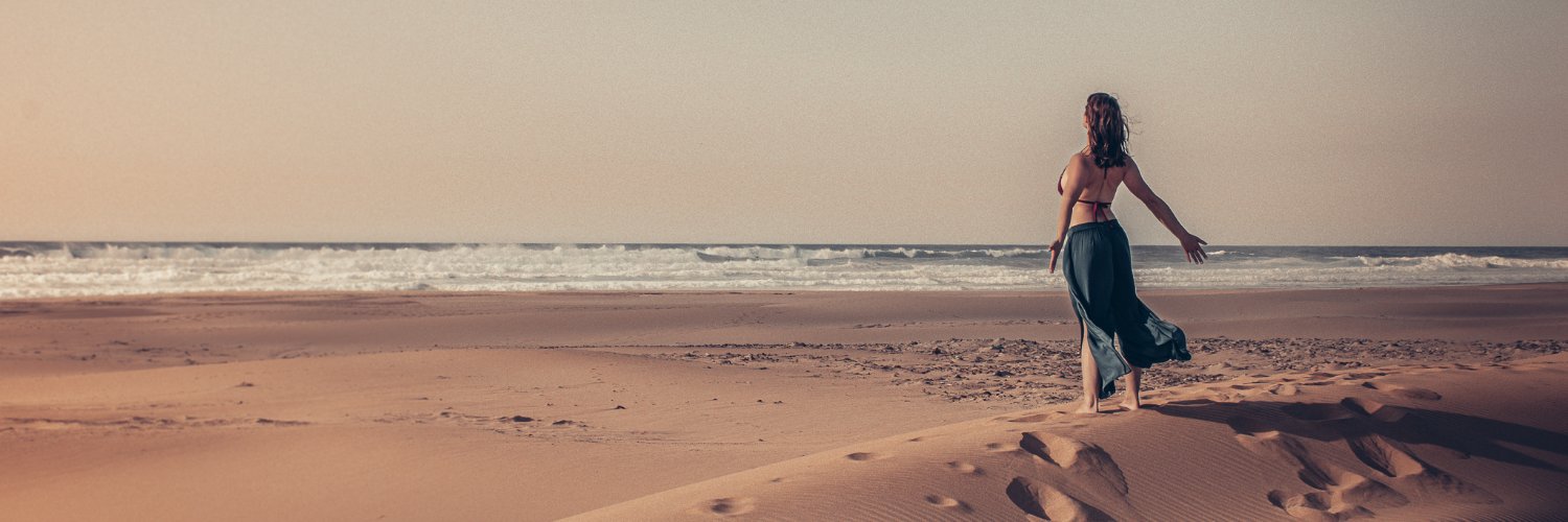 Caroline 🇫🇷• Planète de Caro's banner
