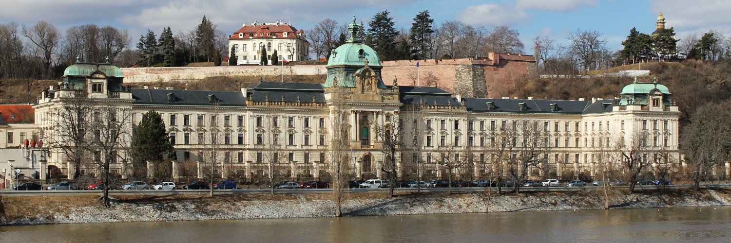 Národní ekonomická rada vlády (NERV)'s banner
