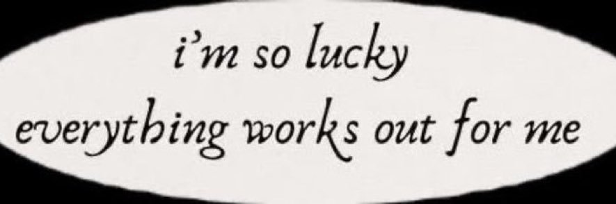 Luna🌙's banner