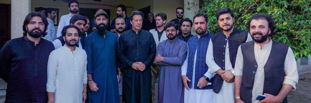 Noor Kakar🇵🇰's banner