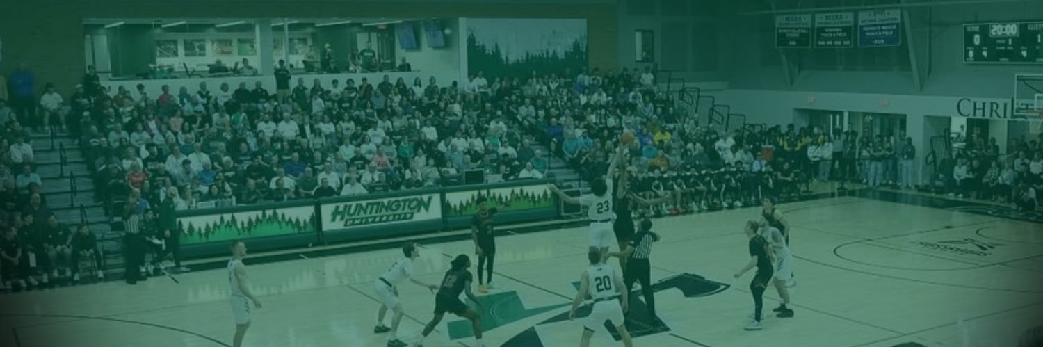 Huntington Men's Basketball's banner
