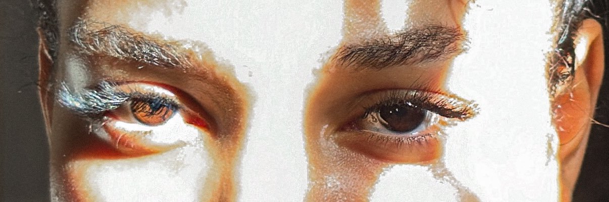 Mariana Curiel's banner