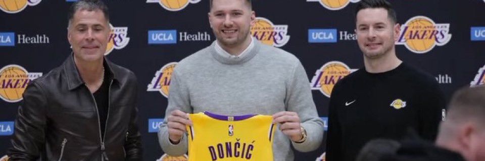 The CaruShow 🐐's banner