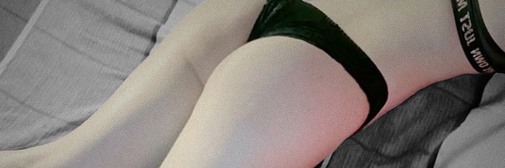 Bé Nhi's banner