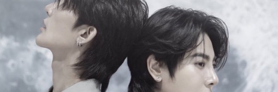 คุณครัวซองต์ของน้องมิกซิวค่ะ | YILOVEY's banner