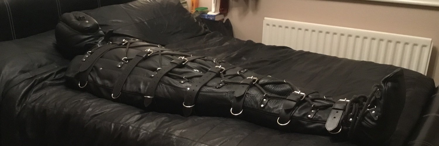 Straitjacketnow's banner