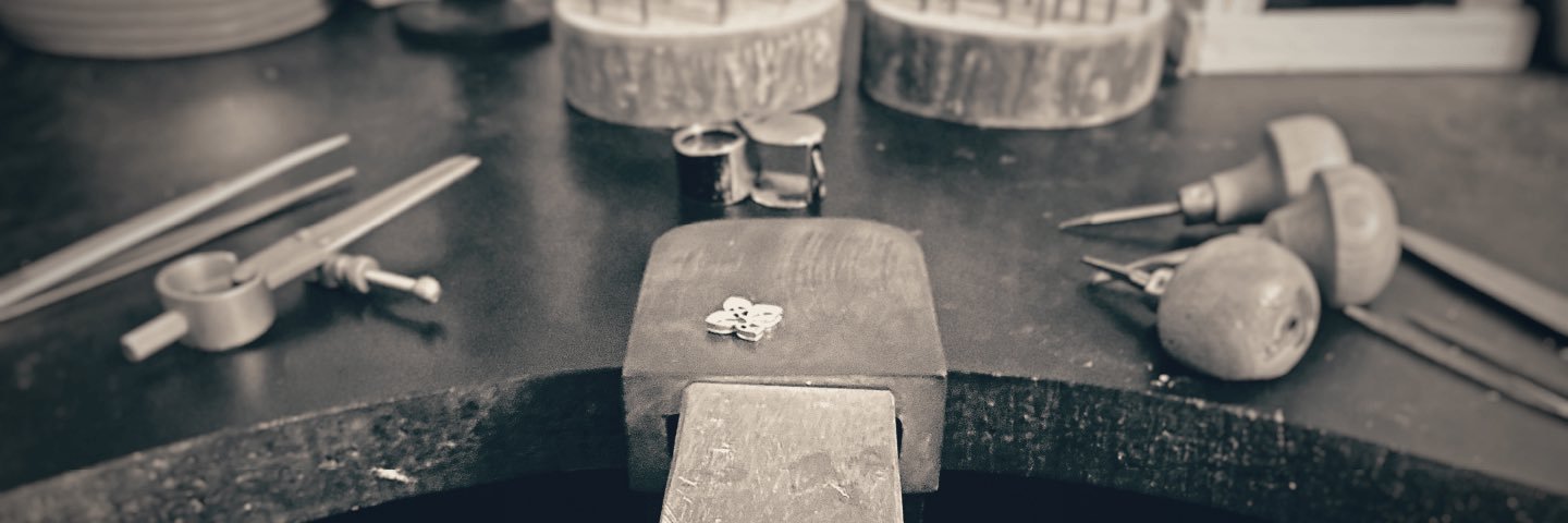 遠藤翼｜ジュエリー作家's banner