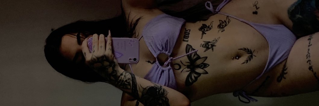 Merlina 🖤's banner