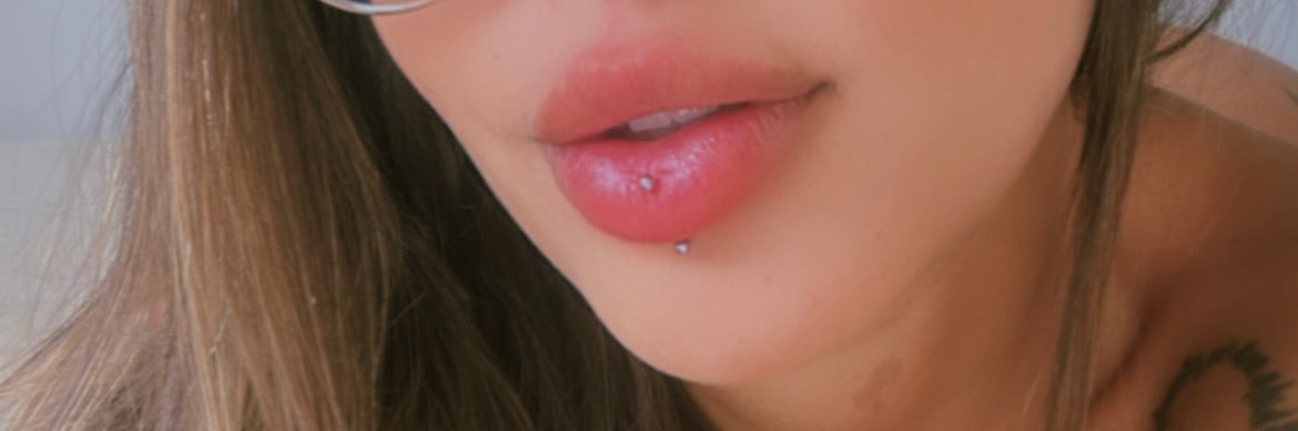 Bruninha 🦂's banner
