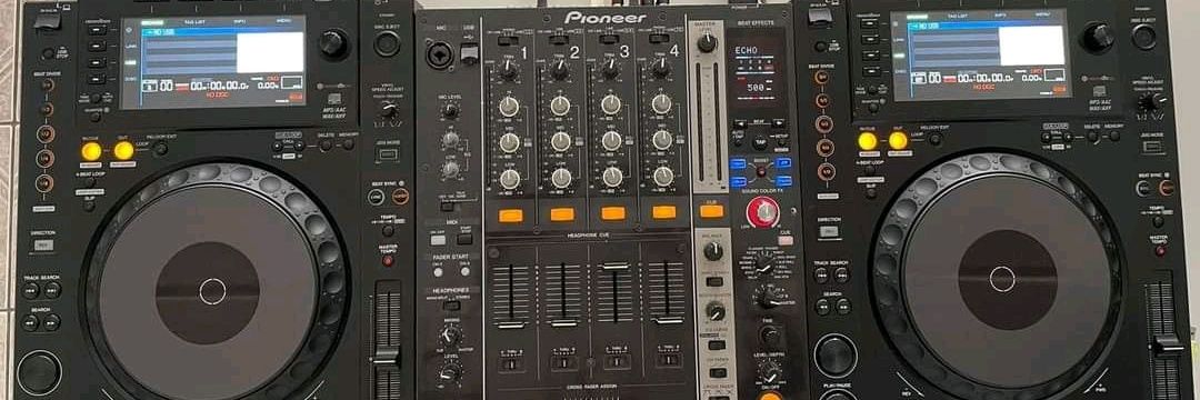 Deep House Freak's banner