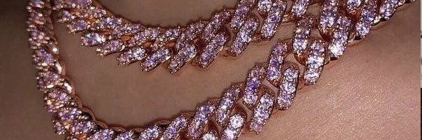 Vicki Vinn 🩷🫶🏽🌸's banner