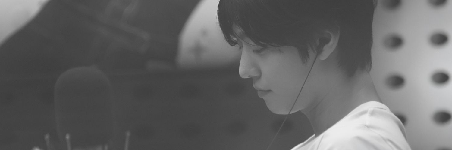 🌙's banner