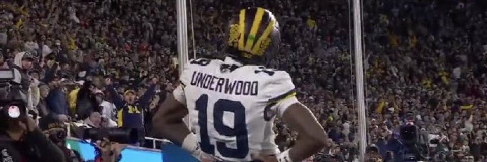 🦅Coop〽️'s banner