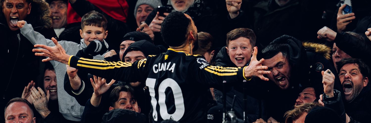aʍɨռu's banner