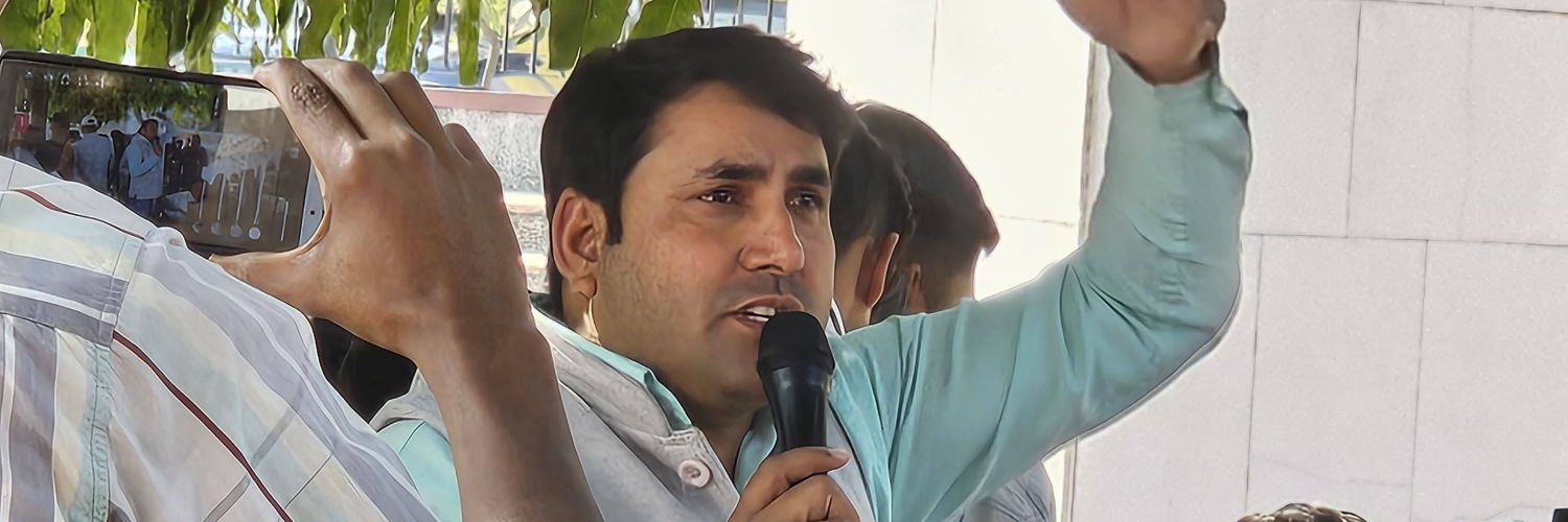 Suresh Devanda's banner