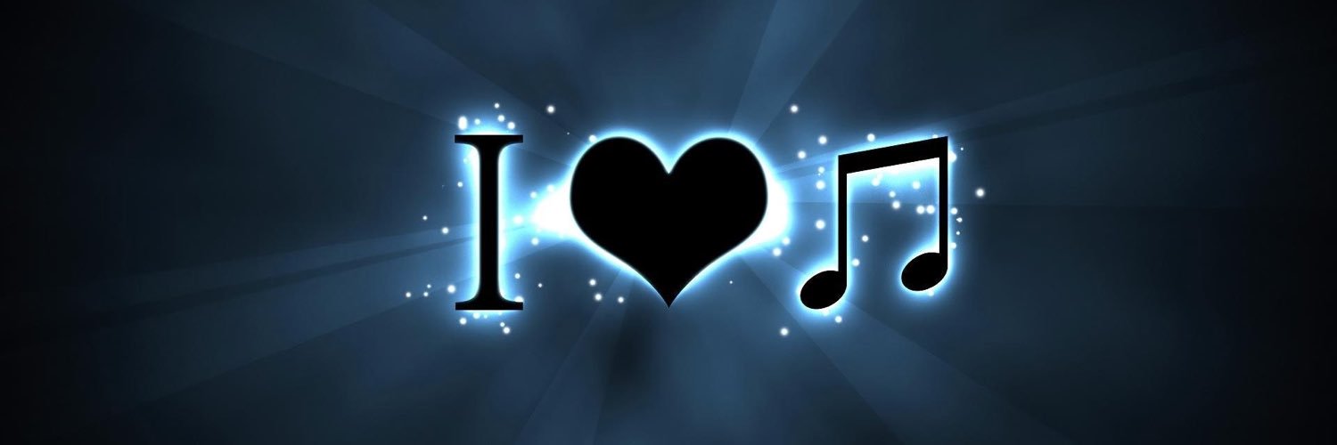 raquel reigns's banner