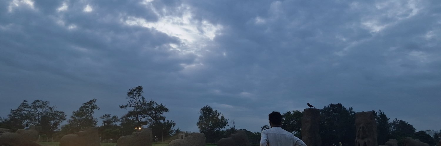 Om Sarraf ( ॐ )'s banner