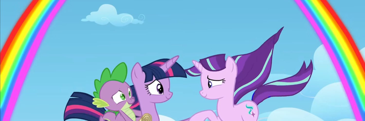 aurora glimmer ✮'s banner