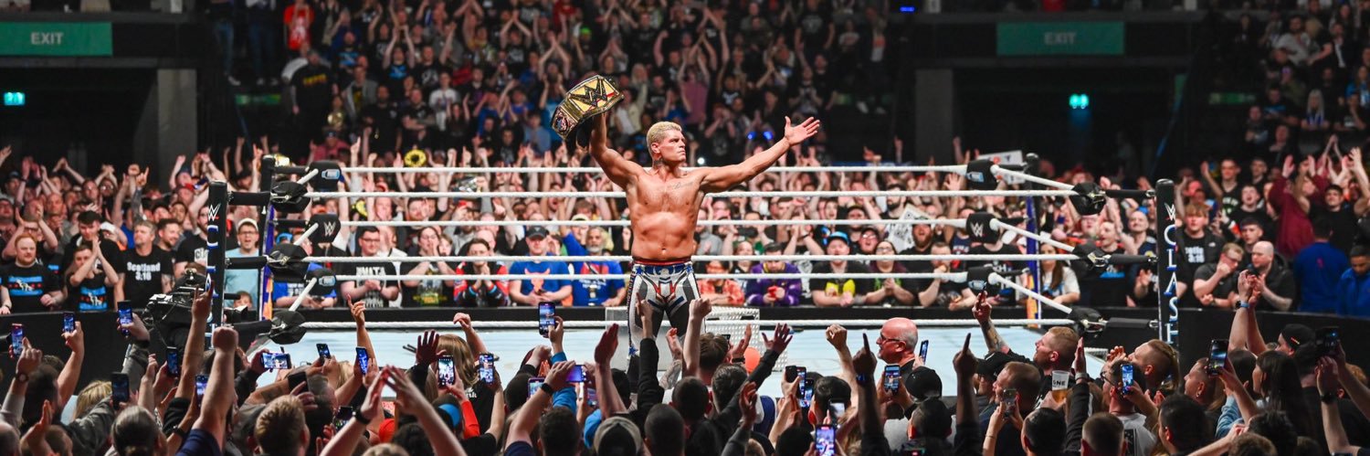 valentino 👑's banner