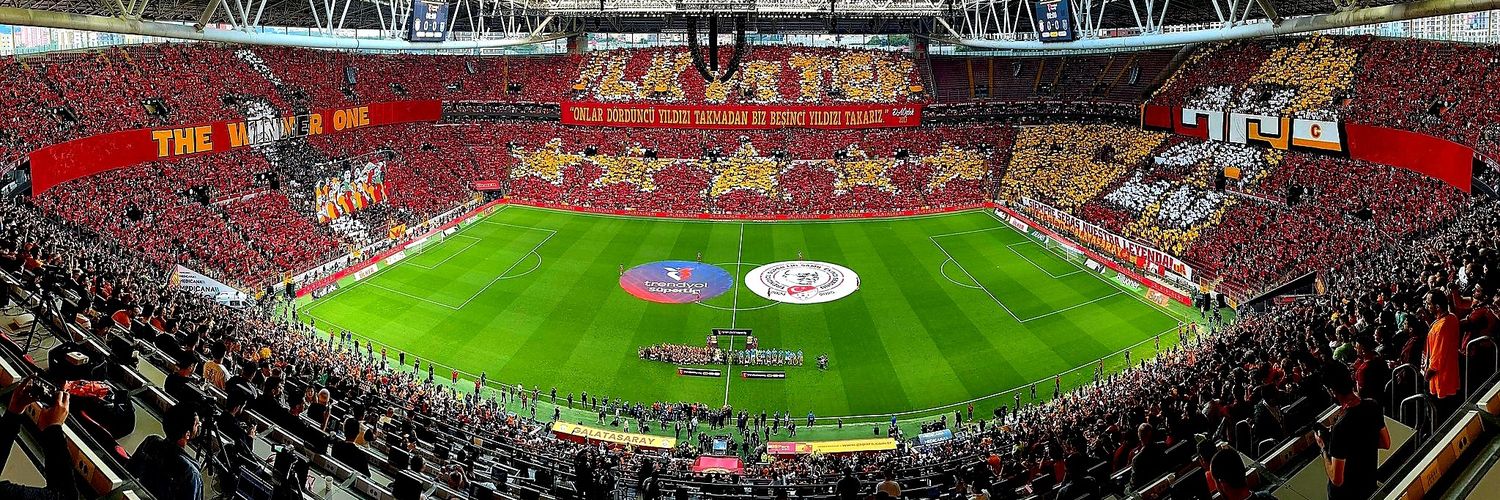 DePLASE's banner