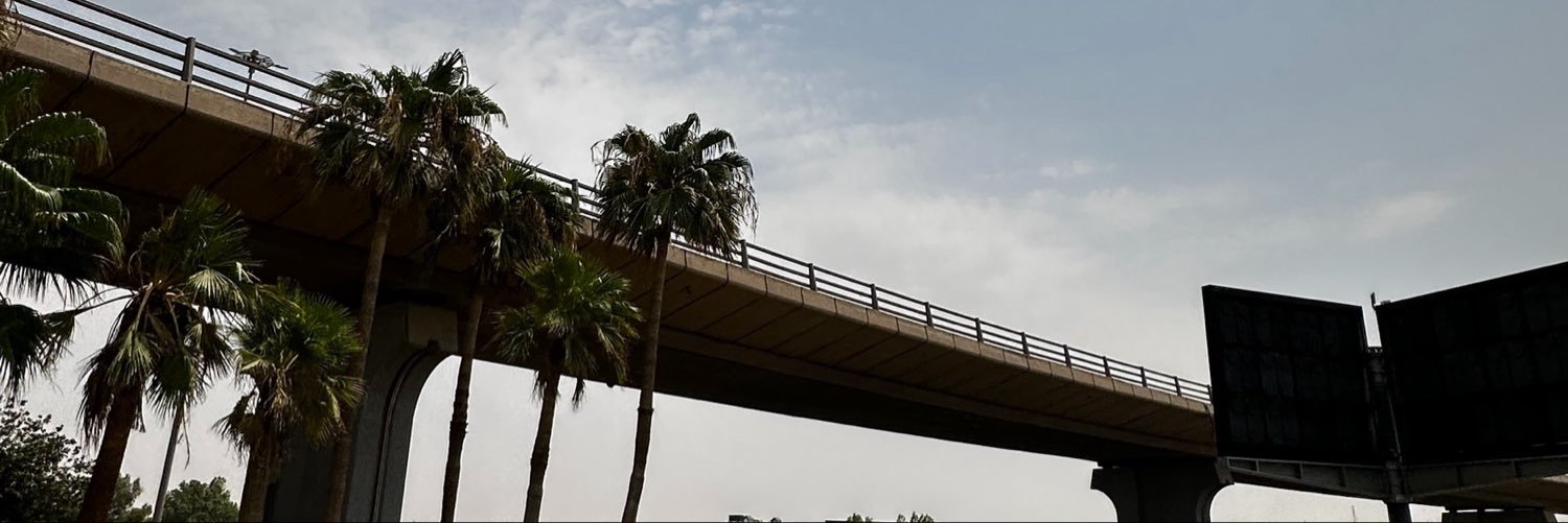 سنيوريتا's banner