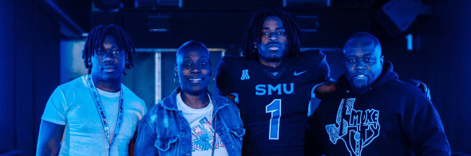 Jaelyn Davis-Robinson's banner