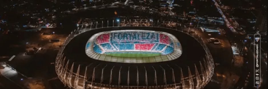 Marcela 🇫🇷's banner