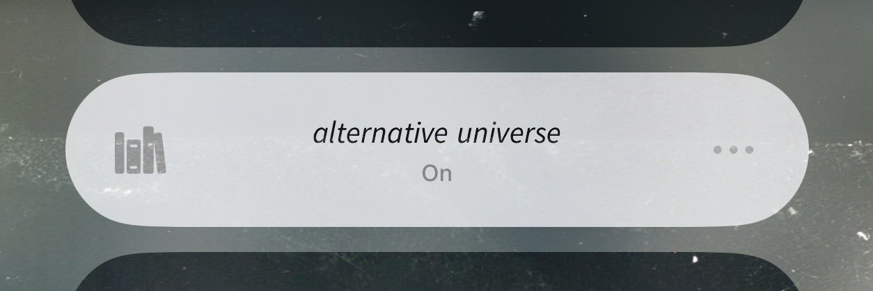 𝘳𝘦𝘤𝘳𝘦𝘢𝘵𝘩𝘪𝘯𝘨𝘴.'s banner