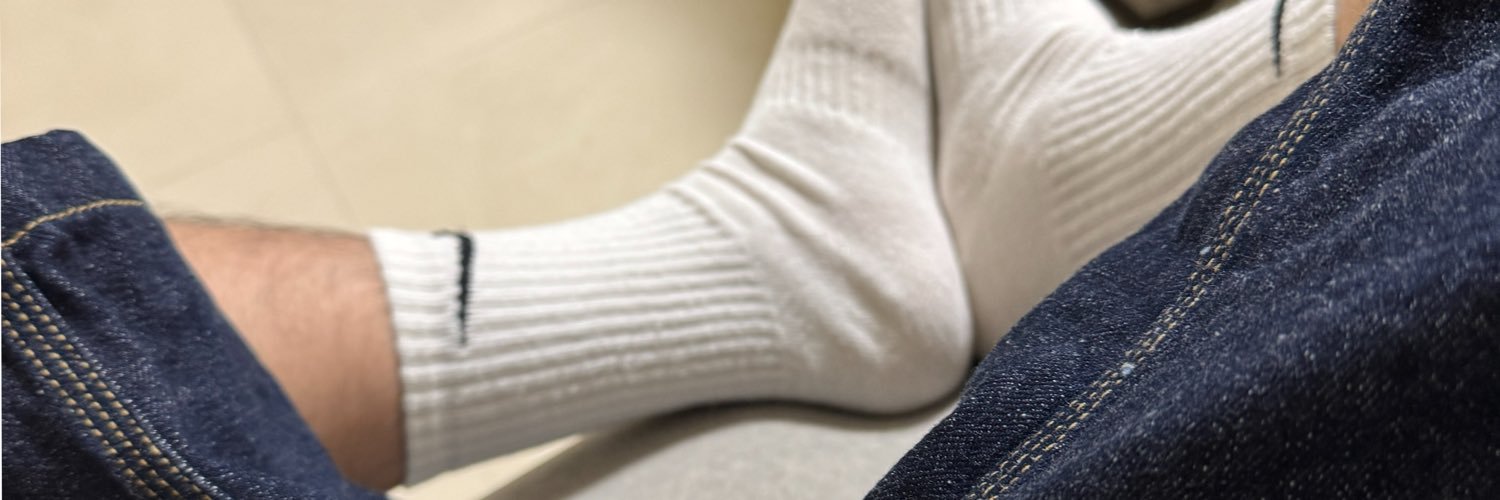白襪學長's banner