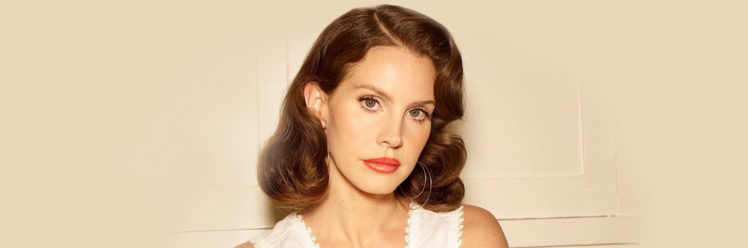 Lana Charts's banner