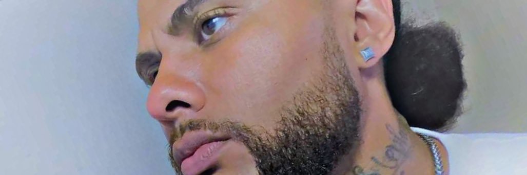 Kash Lee Kelly's banner