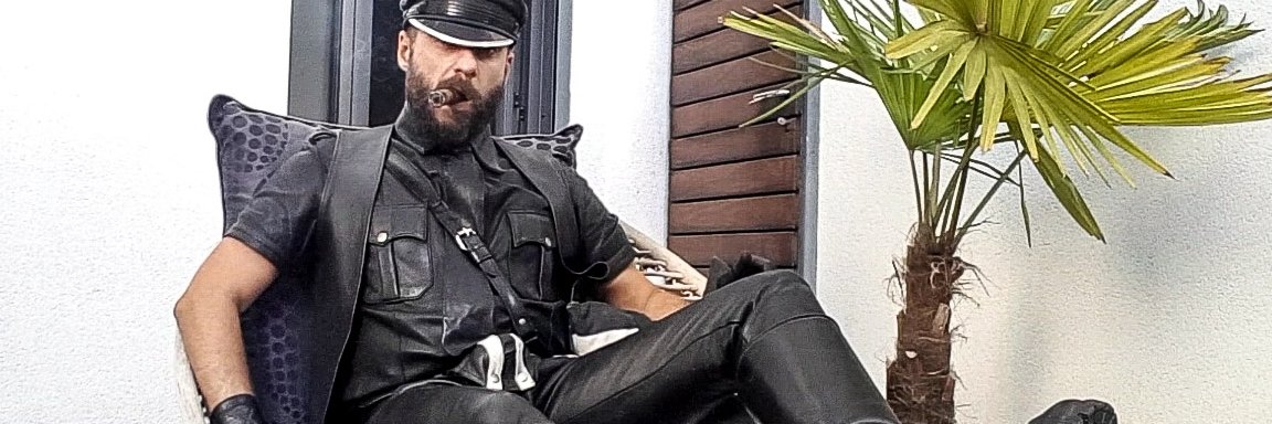 LeatherFrank's banner