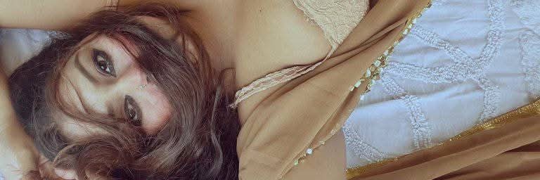 Maya Khan🌸's banner