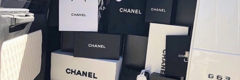 laur's banner