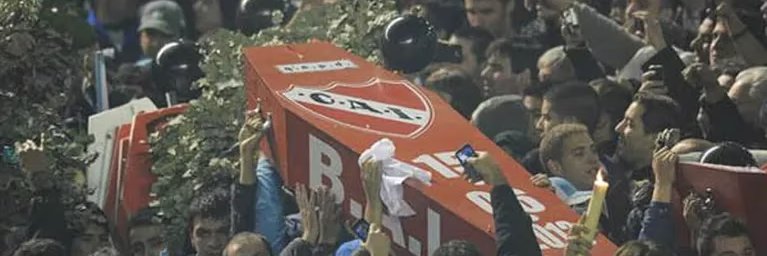 santi's banner