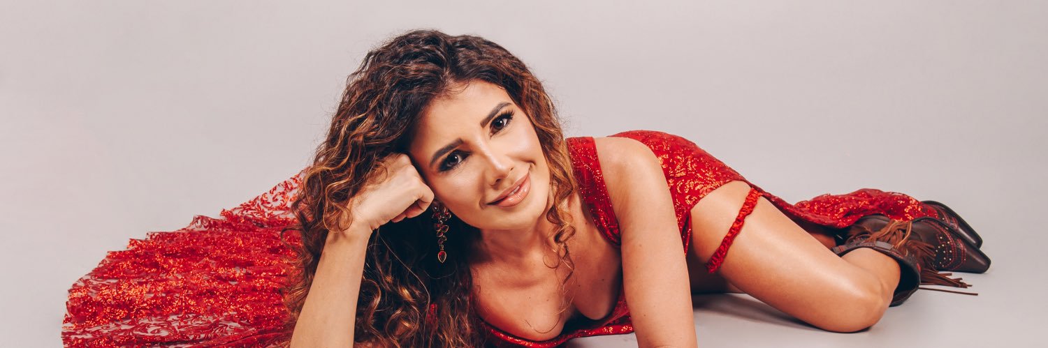 Paula Fernandes 🪄's banner
