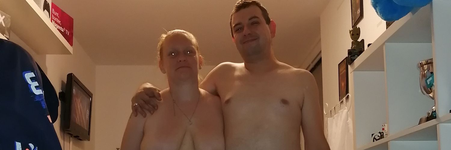 Couplenude20's banner