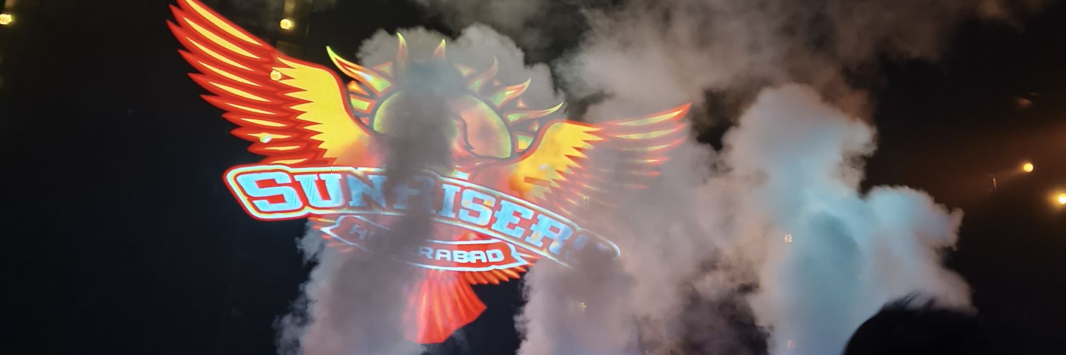 𝐆𝐚𝐧𝐢𝐢𝐢𝐢𝐢's banner